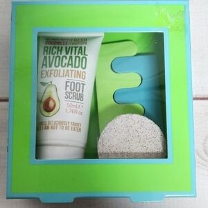 New Rich Vital Avocado Pedicure Gift Set